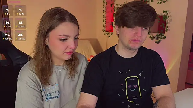 Snapshot of RobertAndLinela chatting on February 2026 10:00:02 AM RobertAndLinela online show from February 2026 10:00:02 AM