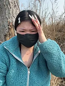 Snapshot of Happyou2 chatting on March 2025 03:28:02 AM Happyou2 online show from March 2025 03:28:02 AM