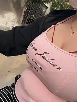 Snapshot of Happyou2 chatting on March 2025 07:46:02 AM Happyou2 online show from March 2025 07:46:02 AM