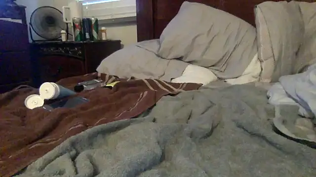 bubblebut420 online show from December 2024 10:22:02 AM