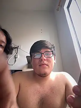 Snapshot of MikeAndJessy chatting on February 2026 09:44:02 PM MikeAndJessy online show from February 2026 09:44:02 PM