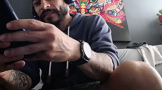 Snapshot of callme_douglas chatting on March 2025 01:40:02 PM callme douglas online show from March 2025 01:40:02 PM