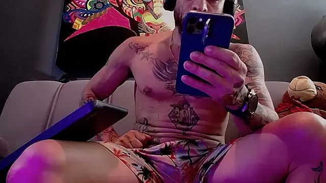 Snapshot of callme_douglas chatting on October 2025 09:15:01 PM callme douglas online show from October 2025 09:15:01 PM