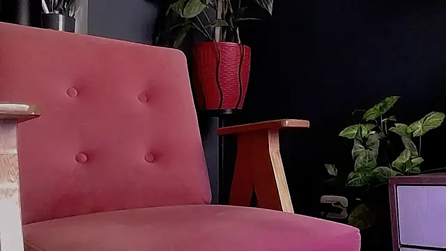 Snapshot of callme_douglas chatting on June 2026 02:01:02 PM callme douglas online show from June 2026 02:01:02 PM