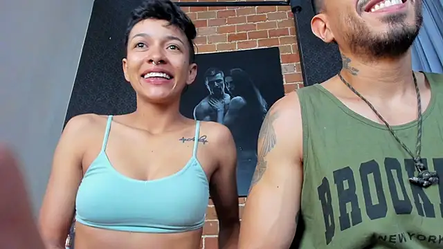 Snapshot of AntonAndSofii chatting on February 2025 05:25:01 AM AntonAndSofii online show from February 2025 05:25:01 AM