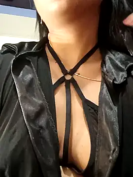 Snapshot of sexyhoney27 chatting on February 2025 09:49:01 PM sexyhoney27 online show from February 2025 09:49:01 PM