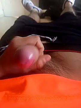 Luismiguelmx23 online show from November 2025 11:04:02 PM