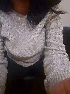 Snapshot of lizzzziee chatting on January 2025 01:47:02 PM lizzzziee online show from January 2025 01:47:02 PM