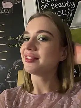 KiraMyers online show from January 2025 12:01:02 PM