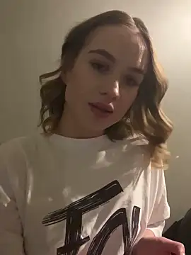 KiraMyers online show from January 2025 07:42:02 AM