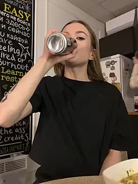 KiraMyers online show from January 2025 07:43:01 AM