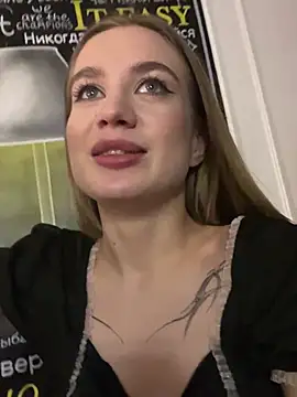 KiraMyers online show from January 2025 10:45:01 AM