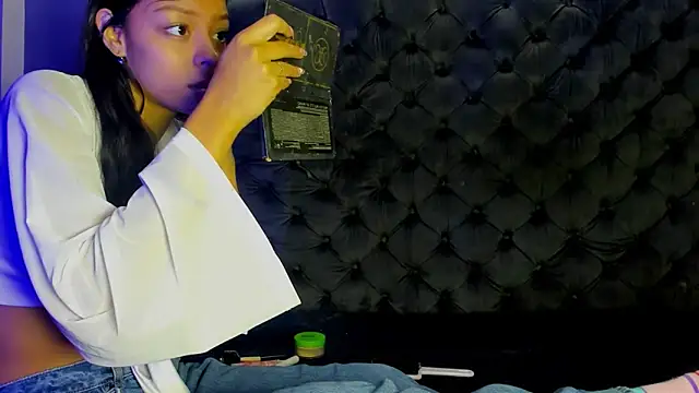 two milkyway online show from February 2025 12:42:01 PM