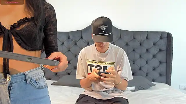 two milkyway online show from October 2025 12:00:02 PM