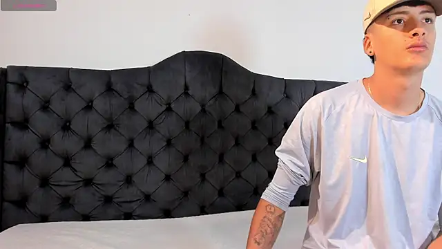 two milkyway online show from October 2025 12:36:01 PM