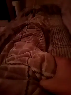 Snapshot of MaxiFabry chatting on December 2024 09:29:02 PM MaxiFabry online show from December 2024 09:29:02 PM