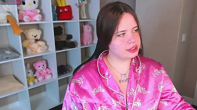 EricaElliott online show from May 2026 09:37:01 AM