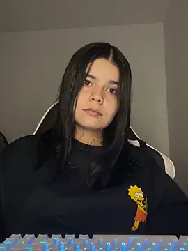 Snapshot of pretty_angela1 chatting on September 2025 01:51:01 AM pretty angela1 online show from September 2025 01:51:01 AM