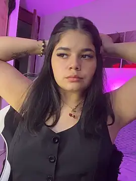 Snapshot of pretty_angela1 chatting on September 2025 09:08:02 PM pretty angela1 online show from September 2025 09:08:02 PM