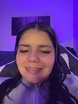 Snapshot of pretty_angela1 chatting on November 2025 02:45:01 AM pretty angela1 online show from November 2025 02:45:01 AM