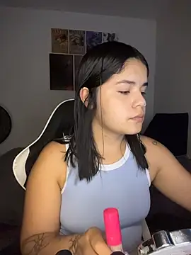 pretty angela1 online show from March 2026 11:00:02 PM