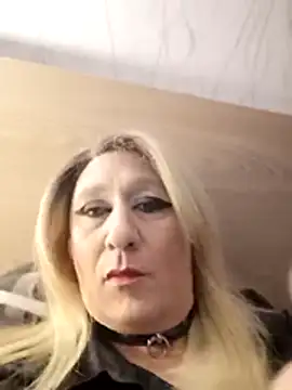 Snapshot of Sissy_Miss chatting on March 2026 10:04:02 PM Sissy Miss online show from March 2026 10:04:02 PM