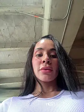 Snapshot of Karol_Towers chatting on February 2025 05:09:01 PM Karol Towers online show from February 2025 05:09:01 PM