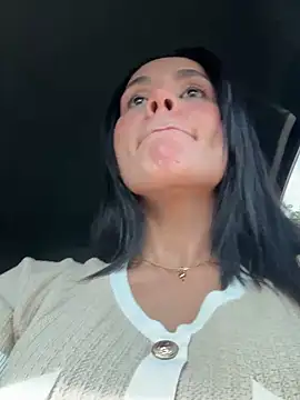 Snapshot of Karol_Towers chatting on March 2025 08:50:02 PM Karol Towers online show from March 2025 08:50:02 PM