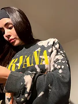 Snapshot of Karol_Towers chatting on January 2026 10:53:01 AM Karol Towers online show from January 2026 10:53:01 AM