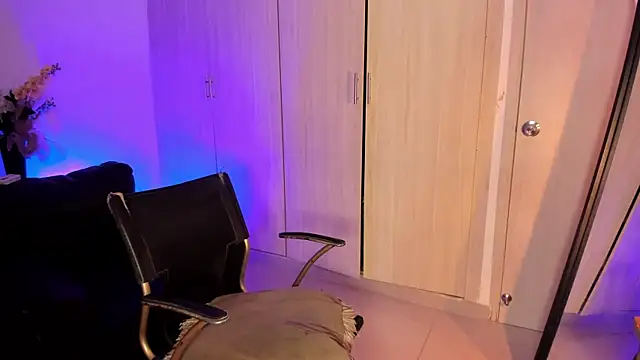 rachaeldeckard   online show from November 2025 03:18:02 AM