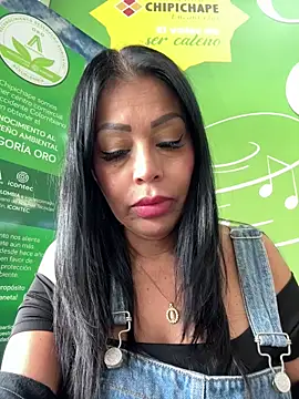 Snapshot of KarolRubi1 chatting on March 2025 03:29:02 PM KarolRubi1 online show from March 2025 03:29:02 PM