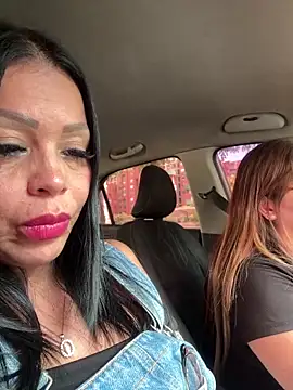 Snapshot of KarolRubi1 chatting on March 2025 07:58:02 PM KarolRubi1 online show from March 2025 07:58:02 PM