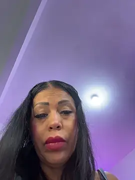 Snapshot of KarolRubi1 chatting on March 2026 11:35:01 PM KarolRubi1 online show from March 2026 11:35:01 PM