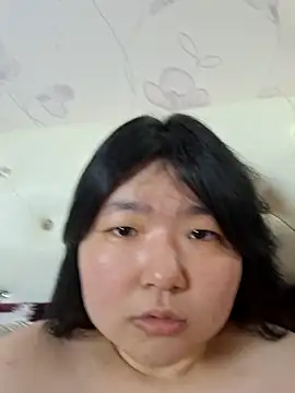 Snapshot of Lee0613 chatting on December 2024 07:03:01 AM Lee0613 online show from December 2024 07:03:01 AM