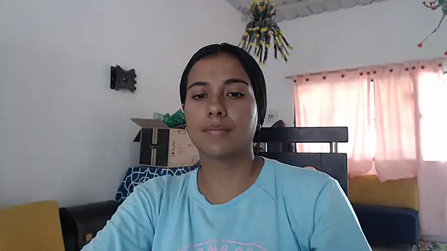 Coral0403 online show from March 2025 08:10:01 PM