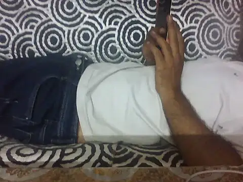 Snapshot of indihotguy chatting on June 2026 10:13:01 AM indihotguy online show from June 2026 10:13:01 AM