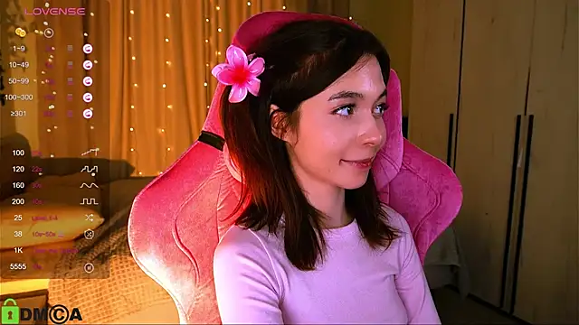 LittleOriana online show from March 2025 04:52:02 AM