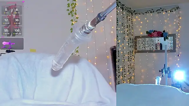 Snapshot of Maria_Jones_ chatting on March 2025 01:35:02 AM Maria Jones online show from March 2025 01:35:02 AM