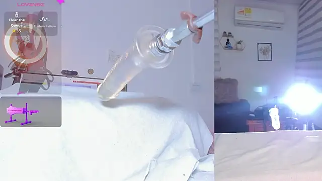 Snapshot of Maria_Jones_ chatting on October 2025 01:25:02 AM Maria Jones online show from October 2025 01:25:02 AM