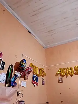 hotleon127 online show from February 2026 11:03:02 PM