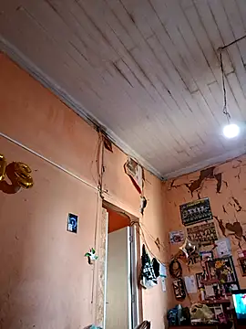 hotleon127 online show from February 2026 07:15:02 PM