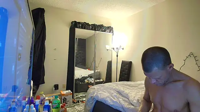 hotemberly jake online show from December 2024 05:23:02 PM