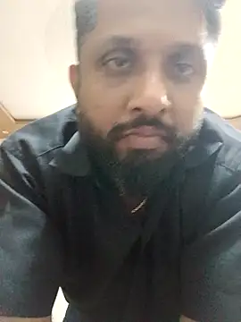 Snapshot of carria_homes chatting on December 2024 05:44:01 PM carria homes online show from December 2024 05:44:01 PM