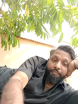 Snapshot of carria_homes chatting on January 2025 08:51:02 AM carria homes online show from January 2025 08:51:02 AM