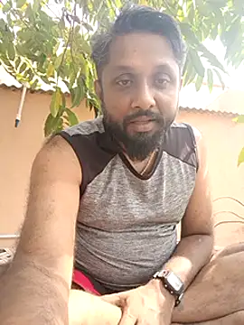 Snapshot of carria_homes chatting on January 2025 06:47:01 AM carria homes online show from January 2025 06:47:01 AM