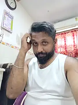 Snapshot of carria_homes chatting on January 2025 08:40:02 AM carria homes online show from January 2025 08:40:02 AM