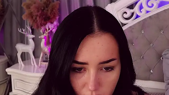 Snapshot of KimKhallifa chatting on February 2025 12:50:01 PM KimKhallifa online show from February 2025 12:50:01 PM