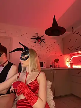 SOFYandMIKE online show from October 2025 08:33:01 PM