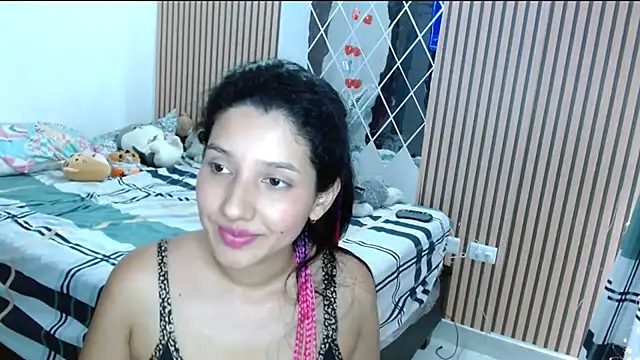 emmariders2 online show from March 2025 03:18:01 PM