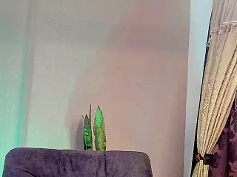 Snapshot of benjamincol chatting on March 2025 10:52:02 PM benjamincol online show from March 2025 10:52:02 PM